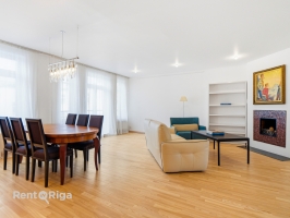 Rūpniecības 7 - Attēls