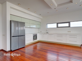 Pulkveža Brieža 21 - Image