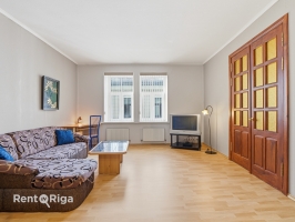 Riharda Vāgnera 8 - Image