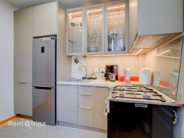 Lāčplēša 66 - Attēls