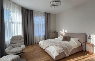 Dzirnavu 17 - Attēls