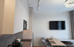 Dzirnavu 17 - Attēls