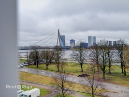 Republikas laukums 3 - Attēls