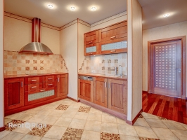 Republikas laukums 3 - Attēls