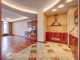 Republikas laukums 3 - Attēls