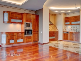 Republikas laukums 3 - Attēls