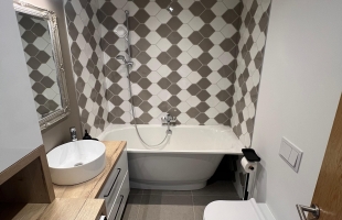 Ropažu 14B - Attēls