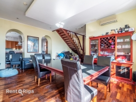 Mazā Smilšu 12 - Attēls