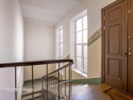 Mazā Smilšu 12 - Attēls