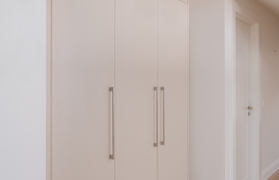 Raiņa bulvāris 27 - Изображение