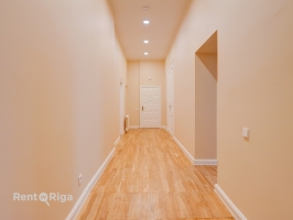 Elizabetes 13 - Attēls