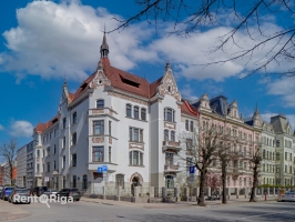 Elizabetes 13 - Attēls