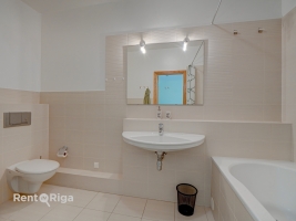 Republikas laukums 3 - Attēls