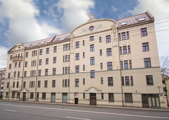 Pārdod dzīvokli, Ganību Dambis iela 15 - Attēls 1