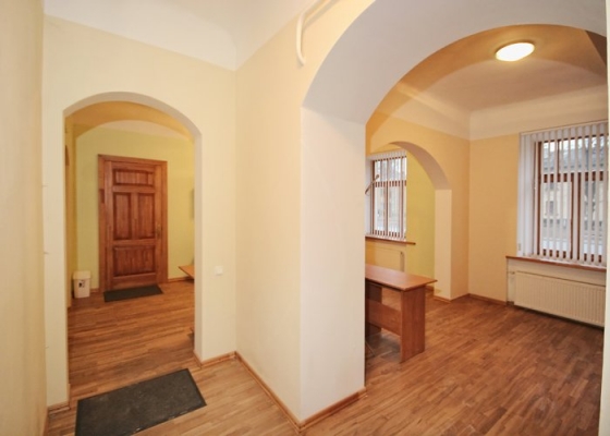 Pārdod dzīvokli, Ganību Dambis iela 15 - Attēls 1