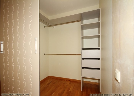 Apartment for sale, Kalēju street 74 - Image 1