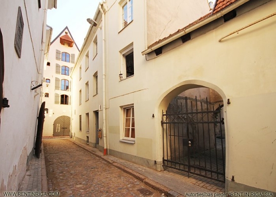 Apartment for rent, Vecpilsētas street 9 - Image 1