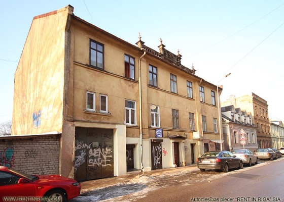 Apartment for rent, Mēness street 14 - Image 1