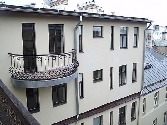 Property building for sale, Rūpniecības street - Image 1