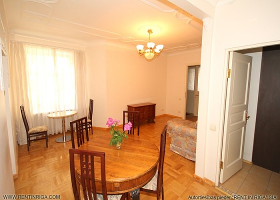 Продают квартиру, улица Dzirnavu 66A - Изображение 1