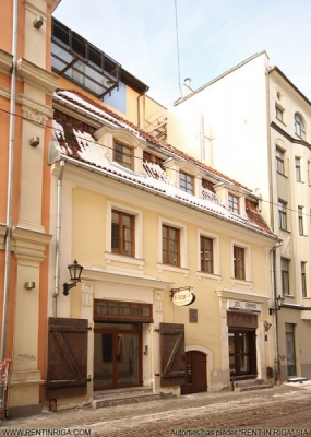 Property building for rent, 11. novembra krastmala - Image 1