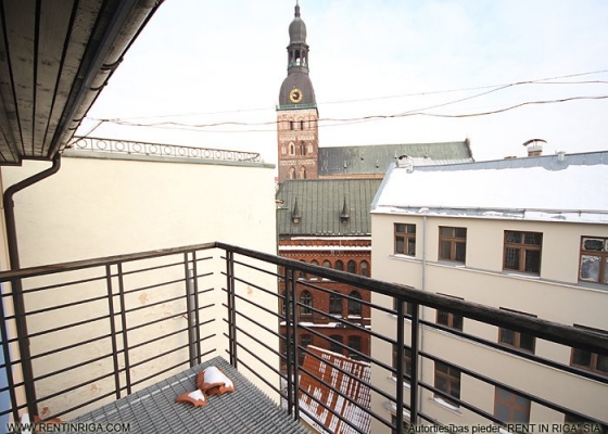 Property building for rent, 11. novembra krastmala - Image 1