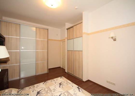 Apartment for rent, Maiznīcas street 12 - Image 1