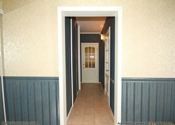 Pārdod dzīvokli, Ozolciema iela 20 - Attēls 1