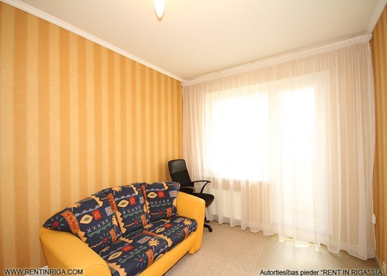 Pārdod dzīvokli, Ozolciema iela 20 - Attēls 1