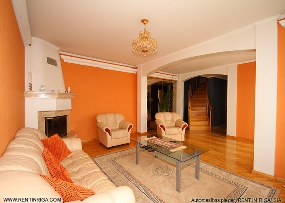 Pārdod dzīvokli, Ozolciema iela 20 - Attēls 1