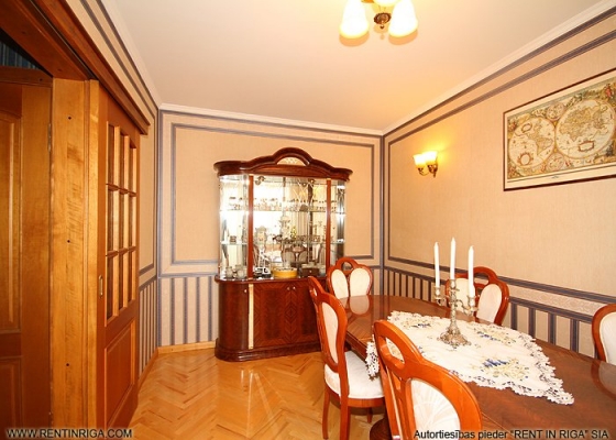 Pārdod dzīvokli, Ozolciema iela 20 - Attēls 1