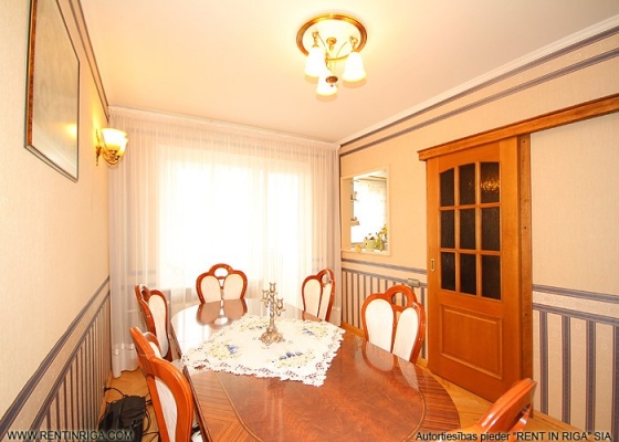 Pārdod dzīvokli, Ozolciema iela 20 - Attēls 1