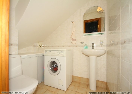 Pārdod dzīvokli, Ozolciema iela 20 - Attēls 1