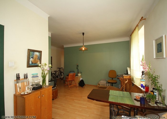 Pārdod dzīvokli, Stabu iela 49 - Attēls 1