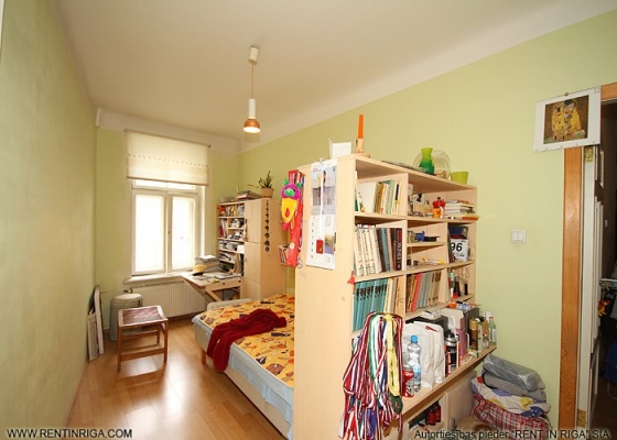 Pārdod dzīvokli, Stabu iela 49 - Attēls 1