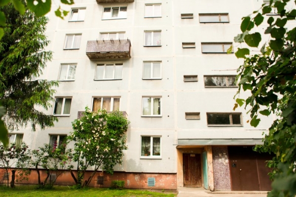 Pārdod dzīvokli, Staiceles iela 11 - Attēls 1