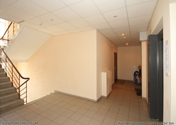 Apartment for sale, Pļavnieku street 9 - Image 1