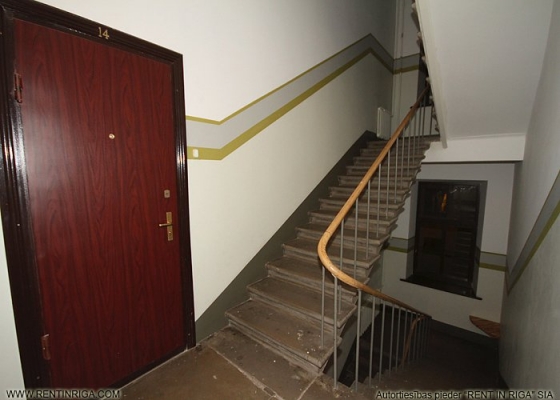 Pārdod dzīvokli, Ausekļa iela 2 - Attēls 1