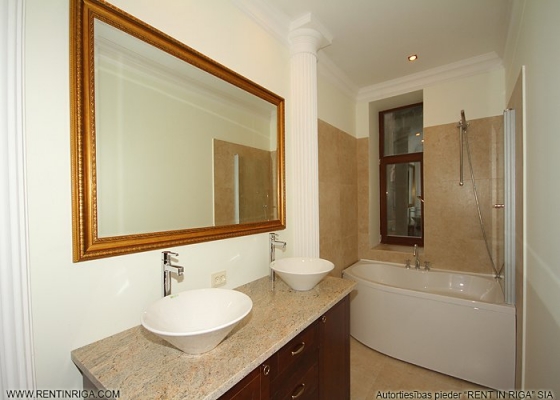 Apartment for rent, Blaumaņa street 6 - Image 1