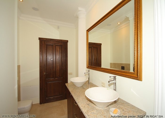 Apartment for rent, Blaumaņa street 6 - Image 1