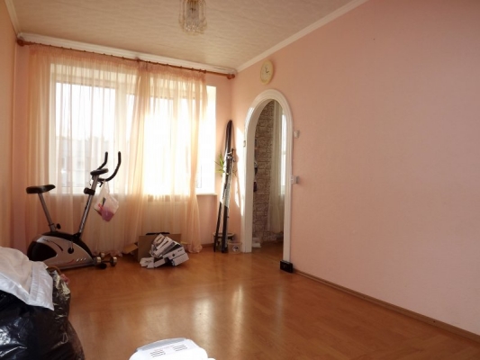 Pārdod dzīvokli, Engures iela 8 - Attēls 1