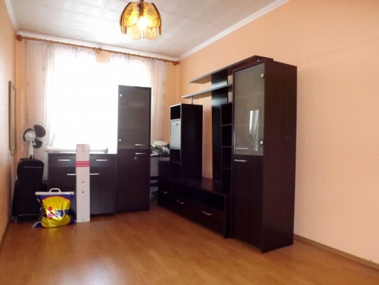 Pārdod dzīvokli, Engures iela 8 - Attēls 1