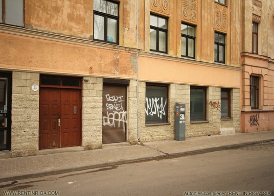 Сдают торговые помещения, улица Dzirnavu - Изображение 1