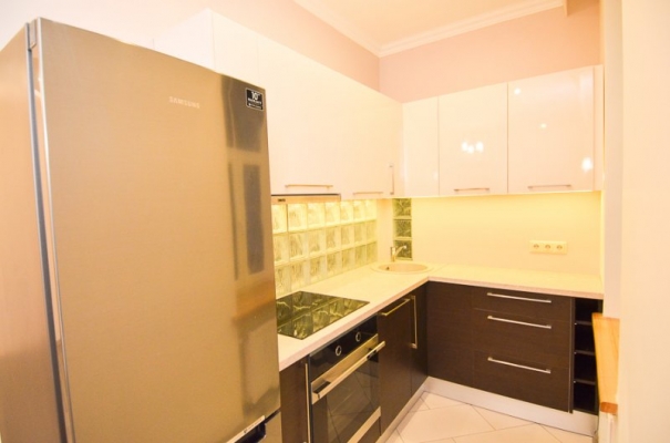 Apartment for rent, Dzirnavu street 113 - Image 1