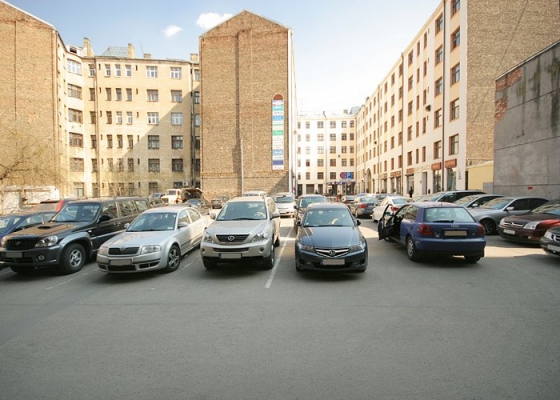 Apartment for rent, Dzirnavu street 113 - Image 1