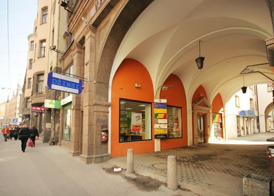 Apartment for rent, Dzirnavu street 113 - Image 1