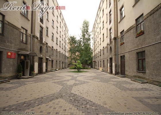 Apartment for sale, Bruņinieku street 28 - Image 1