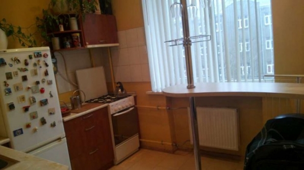 Pārdod dzīvokli, Pērnavas iela 1 - Attēls 1