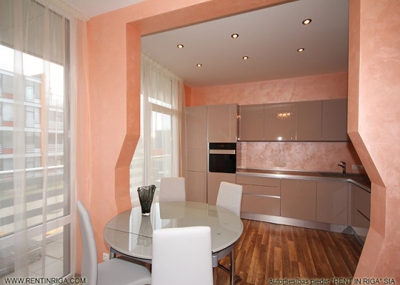 Pārdod dzīvokli, Gramzdas iela 82 - Attēls 1