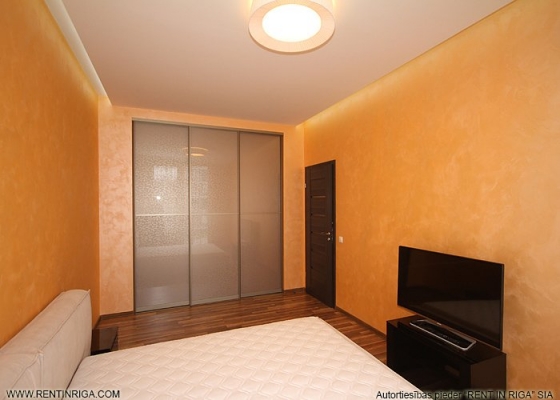 Pārdod dzīvokli, Gramzdas iela 82 - Attēls 1